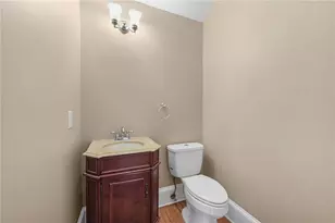 225 Lake Summit View, Atlanta, GA 30342 - Photo 30