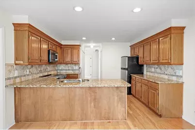 6251 Meadow Run Court, Peachtree Corners, GA 30092 - Photo 8