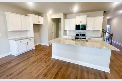 2402 Malster Lane, Lawrenceville, GA 30043 - Photo 6