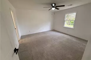 1411 Fairview Rd, Stockbridge, GA 30281 - Photo 8