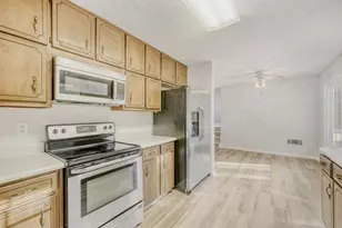 206 Deergrass Trail, Peachtree City, GA 30269 - Photo 6