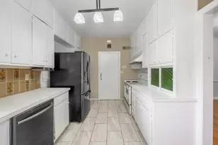 757 Old Ivy Rd NE, Atlanta, GA 30342 - Photo 12