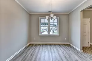 2778 Laurel Ridge Cir, East Point, GA 30022 - Photo 8