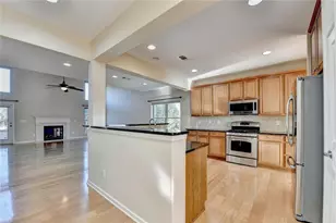 7911 Brass Lantern Dr, Flowery Branch, GA 30542 - Photo 8