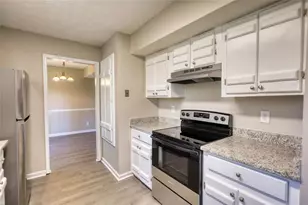 5953 Armour Dr, Union City, GA 30291 - Photo 10