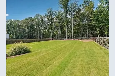 1039 Montrose Way, Hoschton, GA 30548 - Photo 8