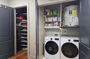 4561 Olde Perimeter Way, Atlanta, GA 30346 - Photo 20