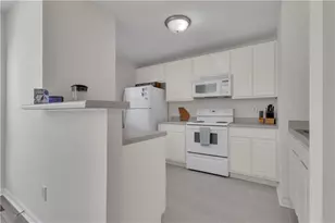 127 Chastain Cir, Newnan, GA 30263 - Photo 16