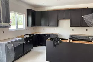 132 Cherry Gln Wy, Euharlee, GA 30145 - Photo 2