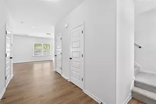 162 Artimis Dr, Dalton, GA 30720 - Photo 2