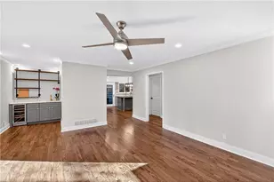 210 Lakeview Ridge W, Roswell, GA 30076 - Photo 18