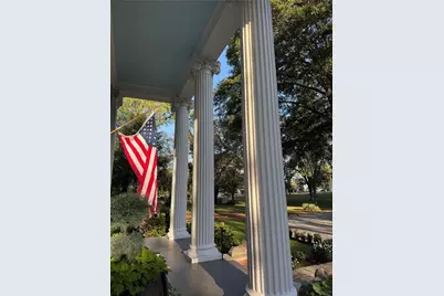 766 East Avenue, Madison, GA 30650 - Photo 2