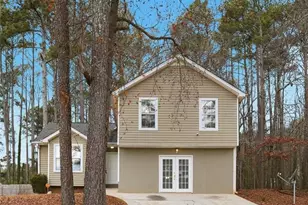 1957 Sandcreek Dr SW, Atlanta, GA 30331 - Photo 2