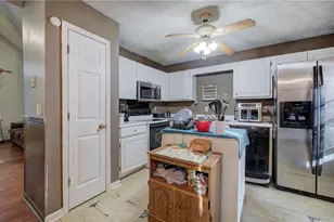 108 Thornwood Dr, Cartersville, GA 30121 - Photo 8