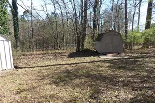 2984 Bicentennial Dr, Stone Mountain, GA 30087 - Photo 10