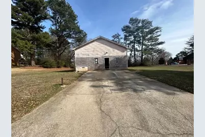 5518 Brinwick Drive, Rex, GA 30273 - Photo 2