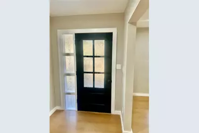 481 Hammond Drive, Atlanta, GA 30328 - Photo 4