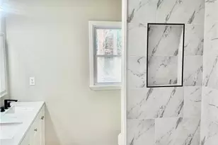 481 Hammond Dr, Atlanta, GA 30328 - Photo 12