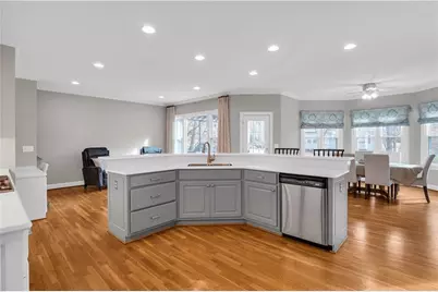 5314 Chaversham Lane, Peachtree Corners, GA 30092 - Photo 10