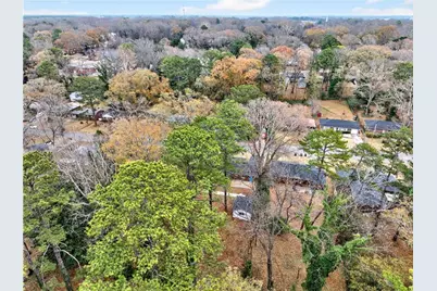 2907 Cloverhurst Drive, Atlanta, GA 30344 - Photo 32