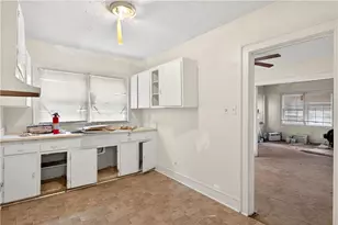 1757 Derry Ave SW, Atlanta, GA 30310 - Photo 12