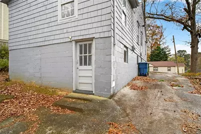 1757 Derry Avenue SW, Atlanta, GA 30310 - Photo 26
