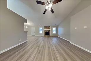 229 Colemans Bluff Dr, Woodstock, GA 30188 - Photo 2