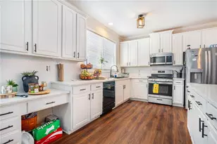 939 Redstone Rd, Dacula, GA 30019 - Photo 10