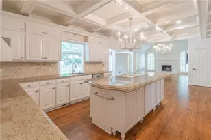 530 Saddlebrook Dr, Roswell, GA 30075 - Photo 18