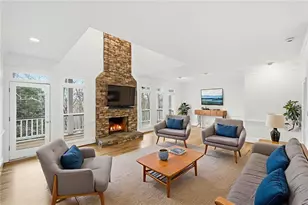 710 Leeds Garden Terrace, Alpharetta, GA 30022 - Photo 2