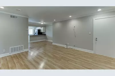 4282 Roswell Road NE #D2, Atlanta, GA 30342 - Photo 10