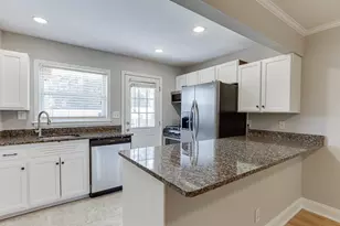 4282 Roswell Rd NE, Atlanta, GA 30342 - Photo 16