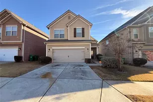 2450 Oakleaf Cir, Lithonia, GA 30058 - Photo 2