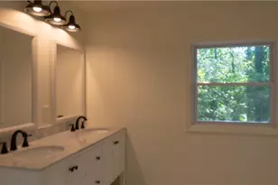 145 Long Dr SW, Marietta, GA 30060 - Photo 18