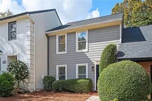 2103 Kristen Ct SE, Smyrna, GA 30080 - Photo 2