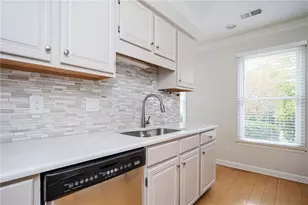 2103 Kristen Ct SE, Smyrna, GA 30080 - Photo 8