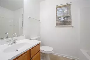 4639 Ruby Forrest Dr, Stone Mountain, GA 30083 - Photo 10