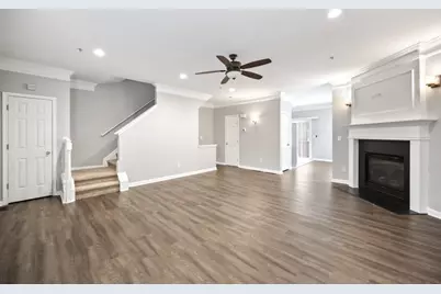 1010 Society Way, Woodstock, GA 30188 - Photo 4