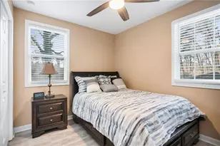 142 Hutton Pl NW, Atlanta, GA 30318 - Photo 8
