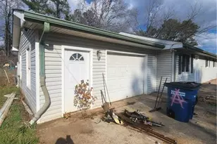 3313 Stoneybrook Dr, Douglasville, GA 30134 - Photo 4