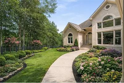 1621 La Fayette Drive, Loganville, GA 30052 - Photo 4