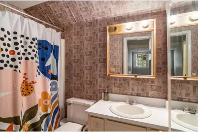 445 Bruce Way SW, Lilburn, GA 30047 - Photo 40