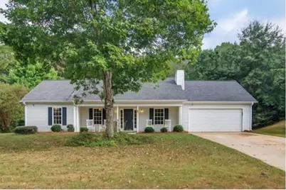 110 Chestnut Drive, Covington, GA 30016 - Photo 1