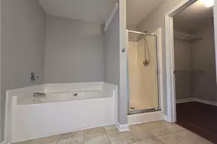 2706 Beynon Ln, Suwanee, GA 30024 - Photo 18