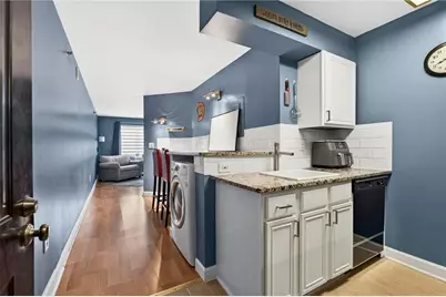 795 Hammond Drive #209, Atlanta, GA 30328 - Photo 6