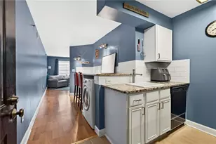 795 Hammond Dr, Atlanta, GA 30328 - Photo 6