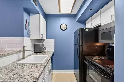 795 Hammond Drive #209, Atlanta, GA 30328 - Photo 8