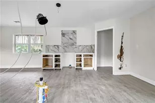 2323 Tilson Cir, Decatur, GA 30032 - Photo 4