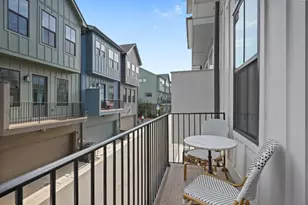 121 Chestnut Cir, Atlanta, GA 30342 - Photo 22