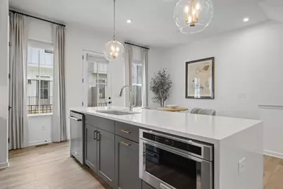 121 Chestnut Circle, Atlanta, GA 30342 - Photo 18